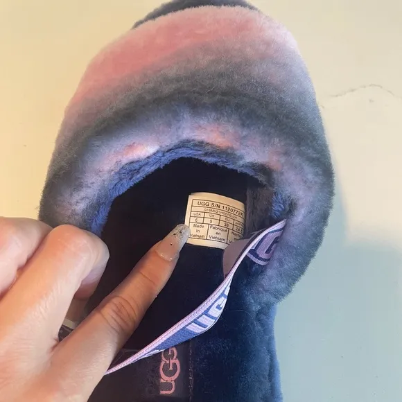 🛍️ Buy 2, Get 1 FREE✨UGG | NWOT Fluff Yeah Slide Gradient Ombre Real Fur Slides
