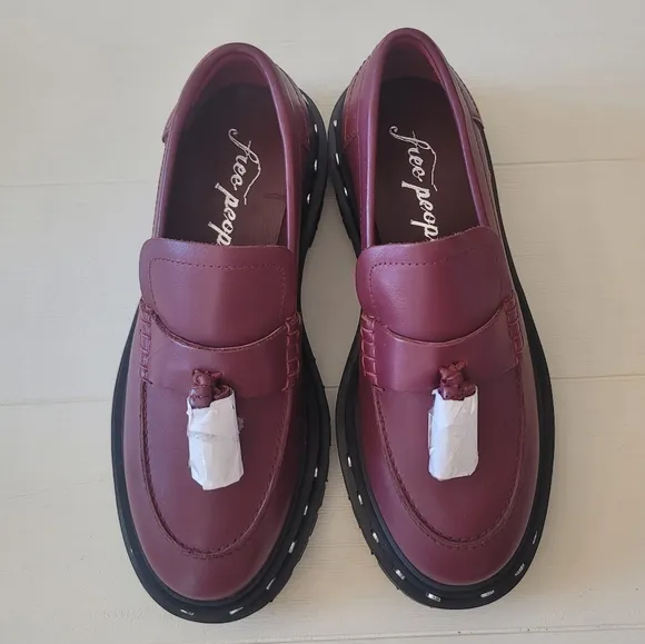 🆕️ Free People Teagan Tassel Loafers in Mulberry