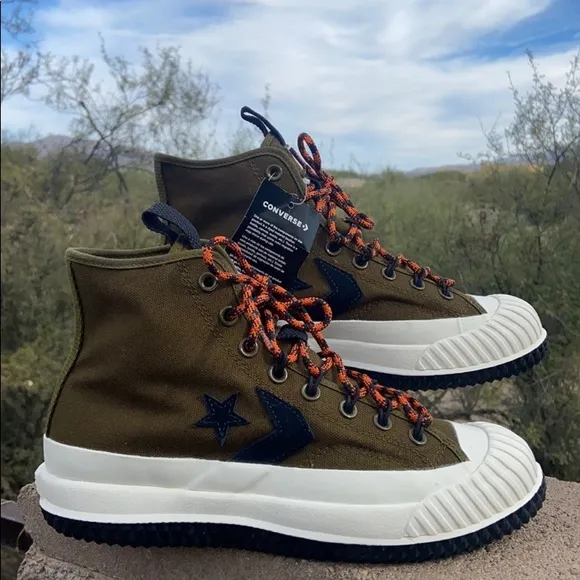 ⭐️ New Converse Bosey MC Hi Top Sneaker Boots ⭐️