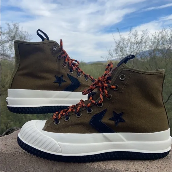⭐️ New Converse Bosey MC Hi Top Sneaker Boots ⭐️