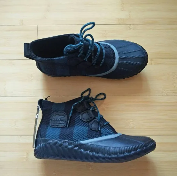 -NEW- Women's Sorel Out N About Plus Boots/Booties 7.5
