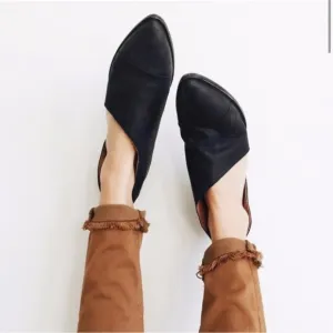 #1 Vegan leather Cut Out Slip on Flats