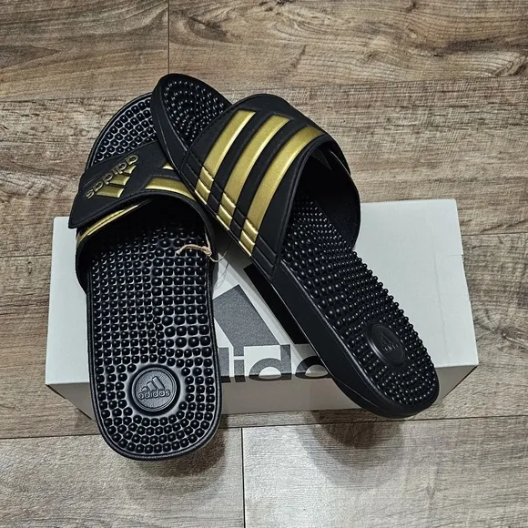 Adidas adissage comfort slides Men's 11