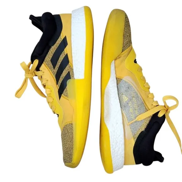 adidas Marquee Boost Low Men's Basketball Sneakers Size 11.5 🏀