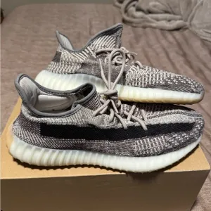 Adidas Men's Gray Yeezy Boost 350 V2 Sneakers
