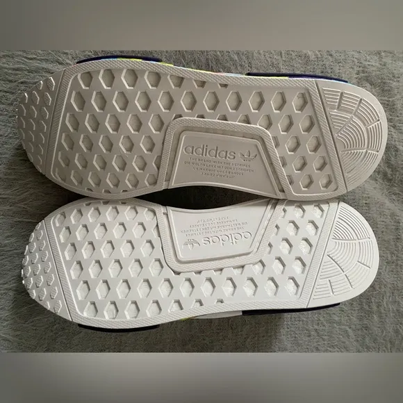 Adidas Originals Men’s NMD_R1 Spectoo Sneakers