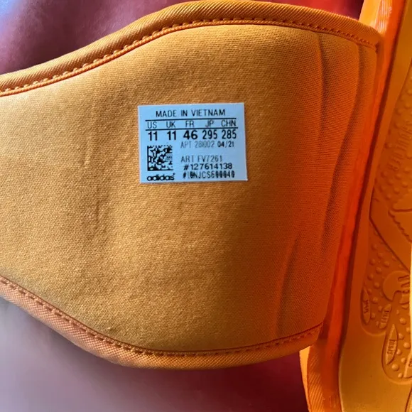 adidas x Pharrell Williams Chancletas Hu slides size 11