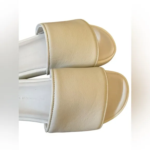 Adidas Y3 slide Sandal white off Size US6