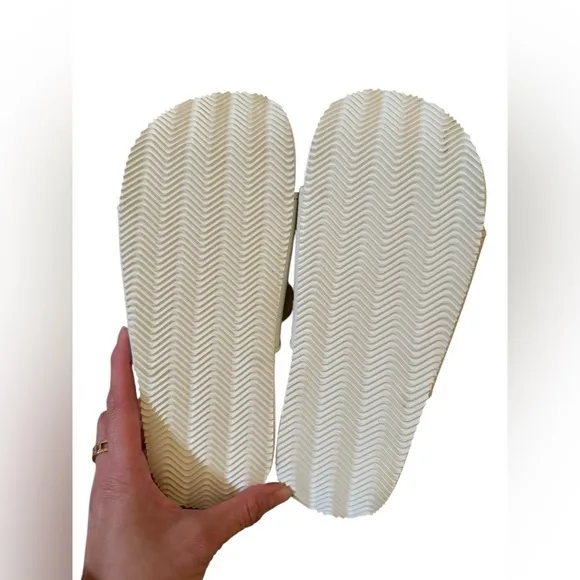 Adidas Y3 slide Sandal white off Size US6