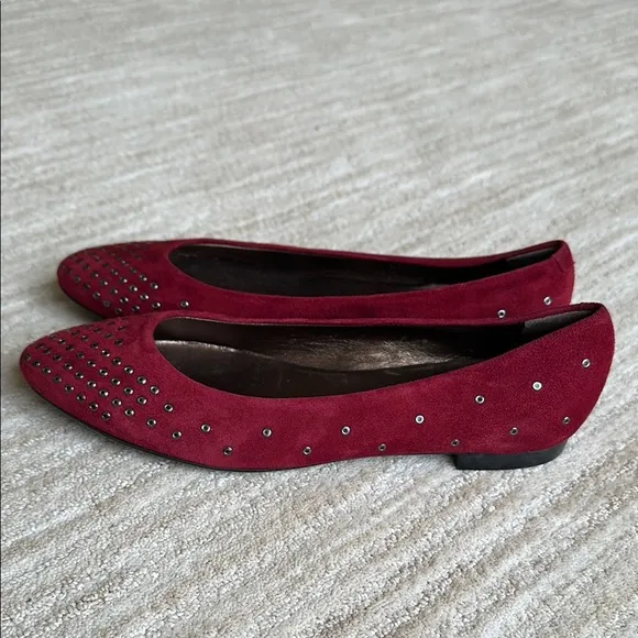 AGL Attilio Giusti Leombroni Suede Grommet Studded Ballet Flats Size US 9 | 39