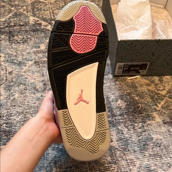 Air Jordan Orchid Pink and Gray Sneakers Ultimate Style Sz 7.5