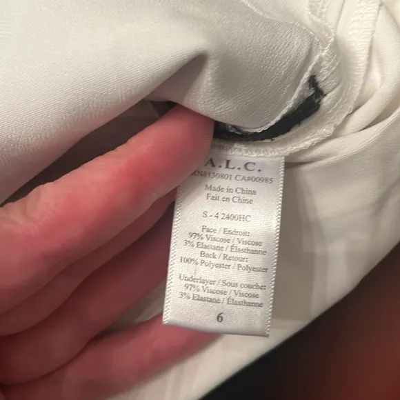 A.L.C. Women’s BLACK &amp; WHITE SHORTS WITH SCALLOP HEM, size 6 LINED NWOT