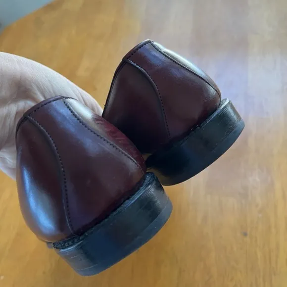 Allen Edmonds Chadwick Burgundy Leather Slip On Flats Loafer Shoes, Size 6.5