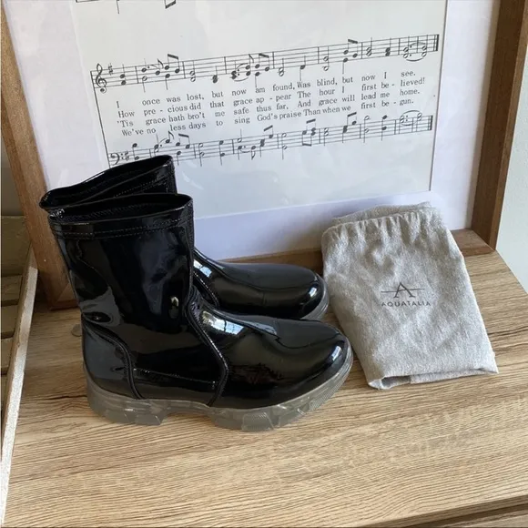 Aquatalia Daliyah Boots