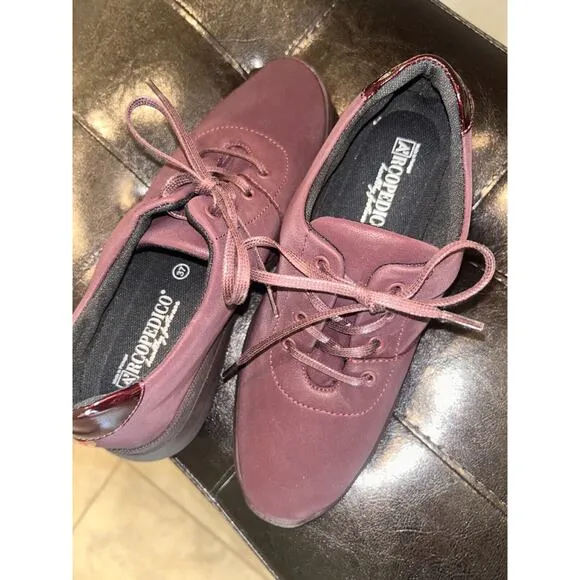 Arcopedico Women's Bordeaux Comfort Sneakers Size 37/US 7
