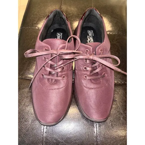 Arcopedico Women's Bordeaux Comfort Sneakers Size 37/US 7