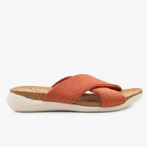 ARCOPEDICO Women’s Pantanal H79 Knit Slides in the Size 40/9 US in Brick Color
