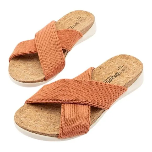 ARCOPEDICO Women’s Pantanal H79 Knit Slides in the Size 40/9 US in Brick Color