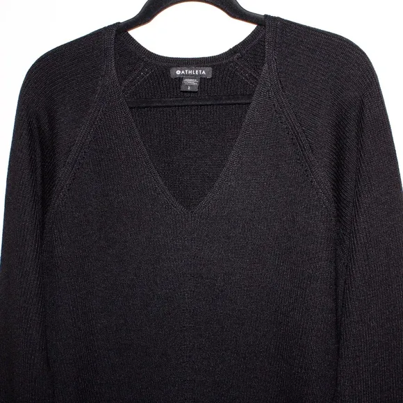 Athleta Hanover Refined V-Neck Sweater