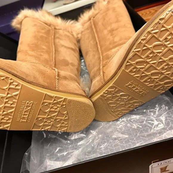 Australia Luxe Collective Tan Winter Boots with Fur Trim and Plush Texture
