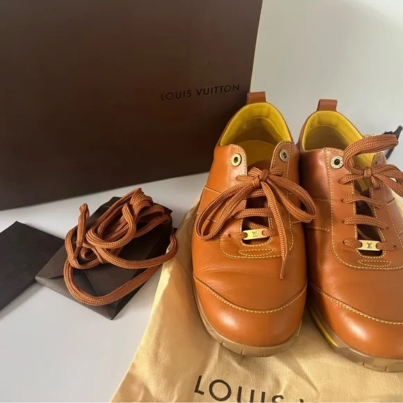 Authentic Louis Vuitton Mens Brown Sneakers SZ 8  Box, Dustbag &amp; Extra Laces