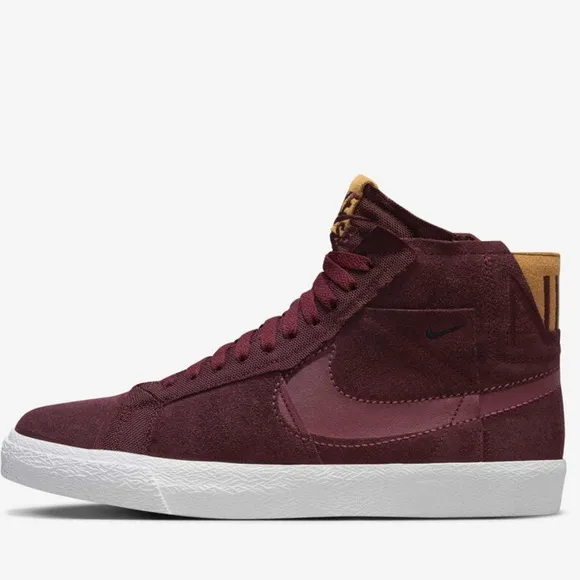 Authentic Nike SB Zoom Blazer Mid-Premium Skate Sneakers