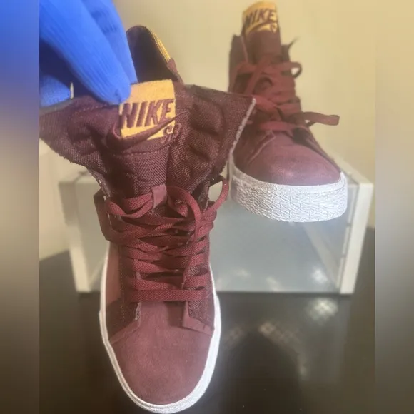Authentic Nike SB Zoom Blazer Mid-Premium Skate Sneakers