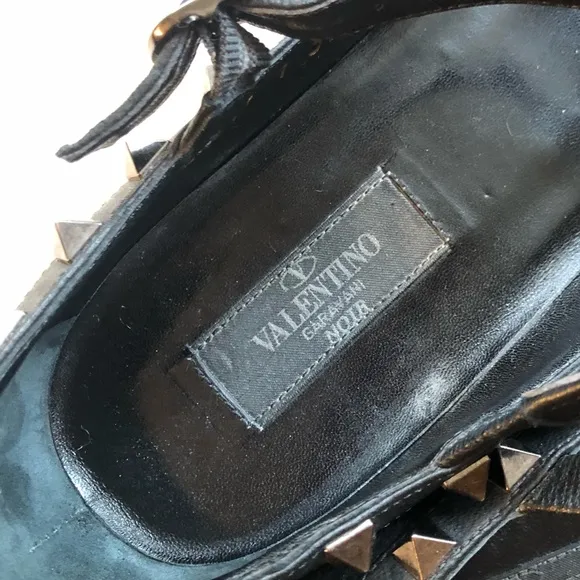 Authentic - Valentino Rockstud Flats
