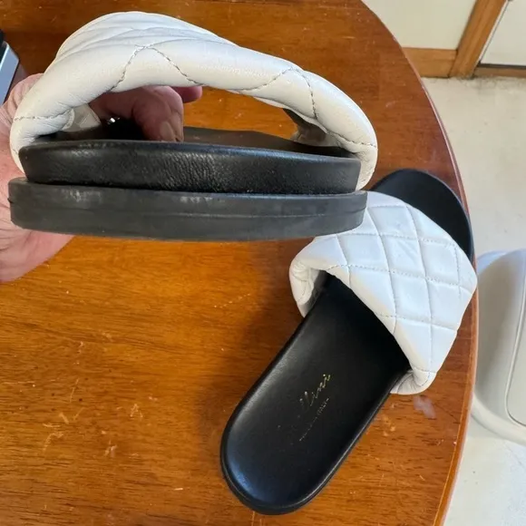 Avellini Italy wide puffy strap slide sandals white leather upper size EU40 = 9