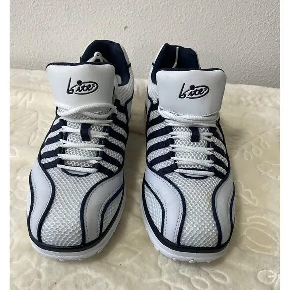 B-Lite White &amp; Navy Athletic Mesh Sneakers Size 10 US / 7.5 UK / 41 EUR For Men