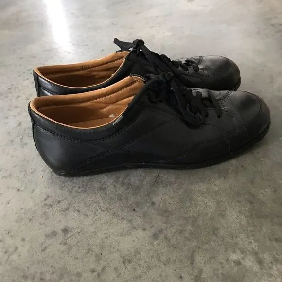 Bally Women’s Leather Fashion Sneakers Size 39 / 9