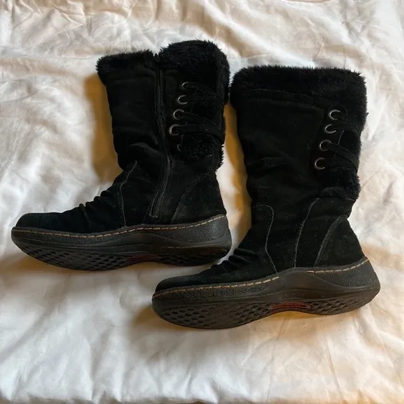 𝅺bare Traps Erin Weatherproof Suede and Faux Fur Tall Boots Black Size 6