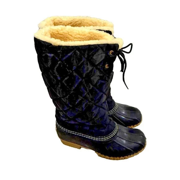 Bean Boots by L.L. Bean Black Quilted Sherpa Lined Tall Knee Boots; Size 6M
