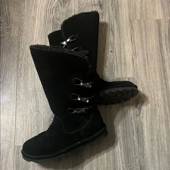 BearPaw Black Winter Boots with Metallic Clasps