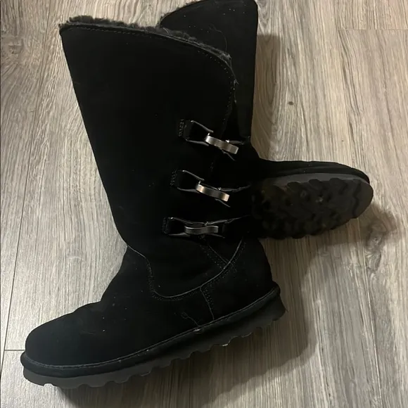 BearPaw Black Winter Boots with Metallic Clasps