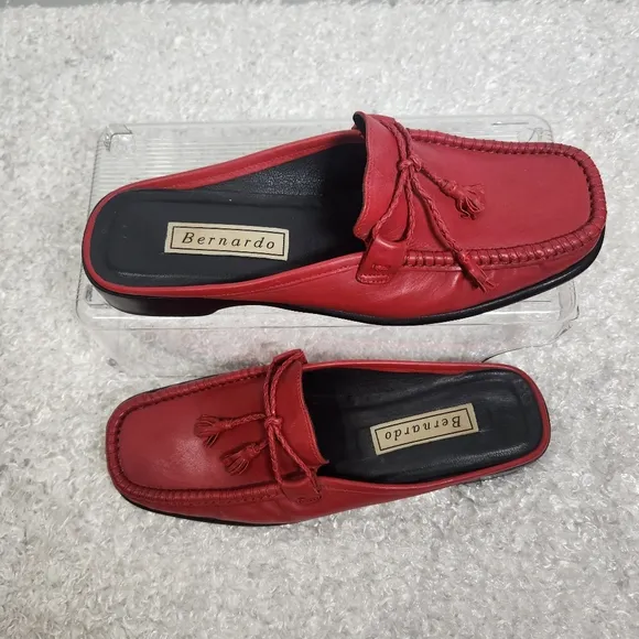 Bernardo Red Moccasin-Style Slip-On Loafers Size 9