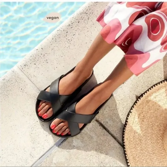 Birdies Women's Black Slide Sandals Sz 9