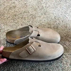 Birkenstock Tan Loafers Slip-On Comfort