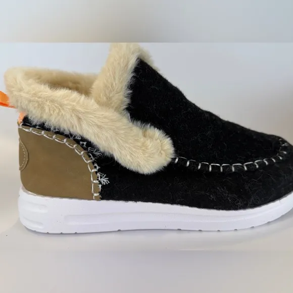 Black Fleece Bloom Boots