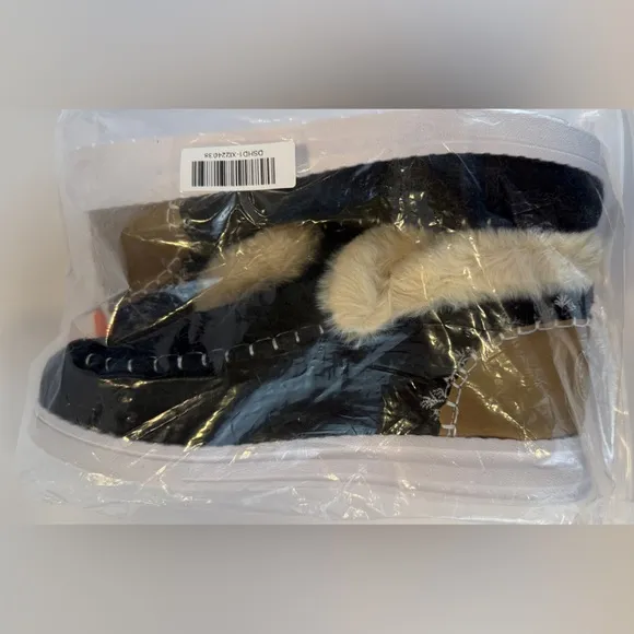 Black Fleece Bloom Boots