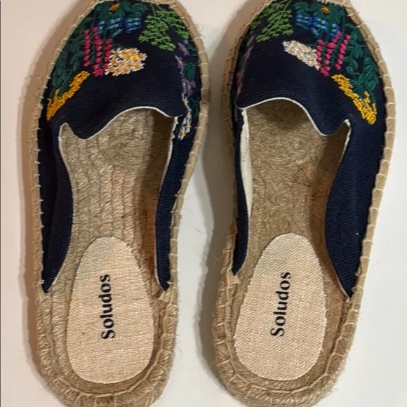 Blue Espadrilles with Floral Embroidery Slip On Slides Size 8