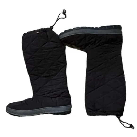 Bogs Black Snowday Quilted Fleece Lined Boots Size 7