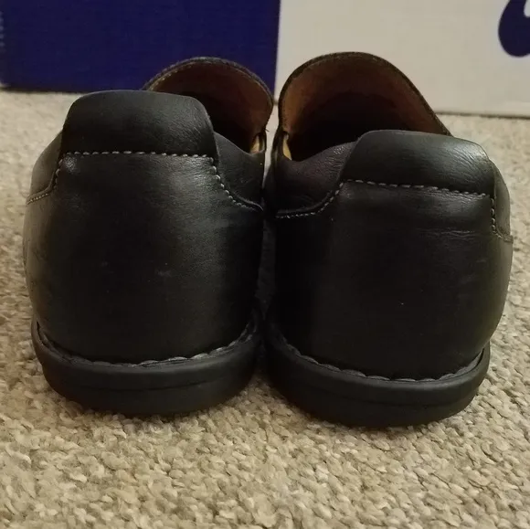 💙Born Size 9.5 Loafers
