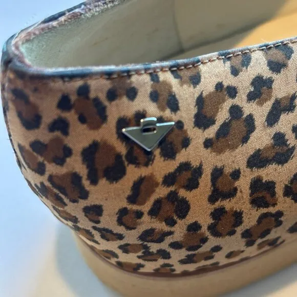 BOTTEGA VENETA Authenticate Leopard Print Women's Loafers Flats Size 8.5