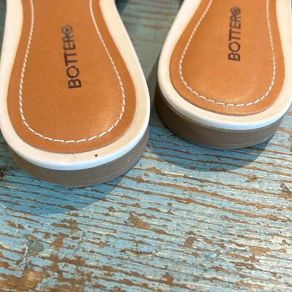 BOTTERO  BOTILIA WHITE/Blush SANDALS/Slides Size 9