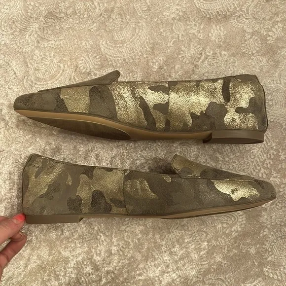 Brand New Hush Puppies Hazel Pointe Loafers Metal Camouflage Suede Slip On Flats