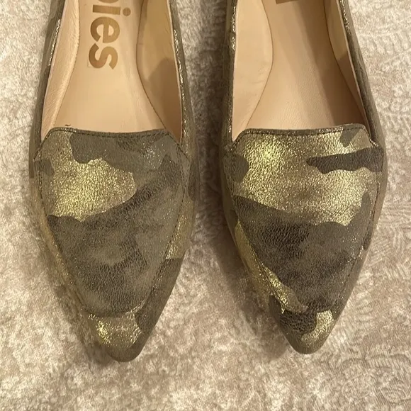 Brand New Hush Puppies Hazel Pointe Loafers Metal Camouflage Suede Slip On Flats
