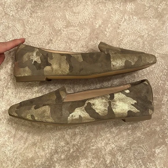 Brand New Hush Puppies Hazel Pointe Loafers Metal Camouflage Suede Slip On Flats