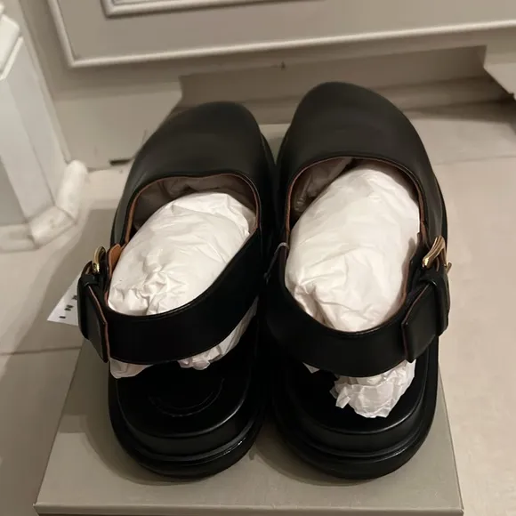 Brand new Marni fussbett sabot flats with strap