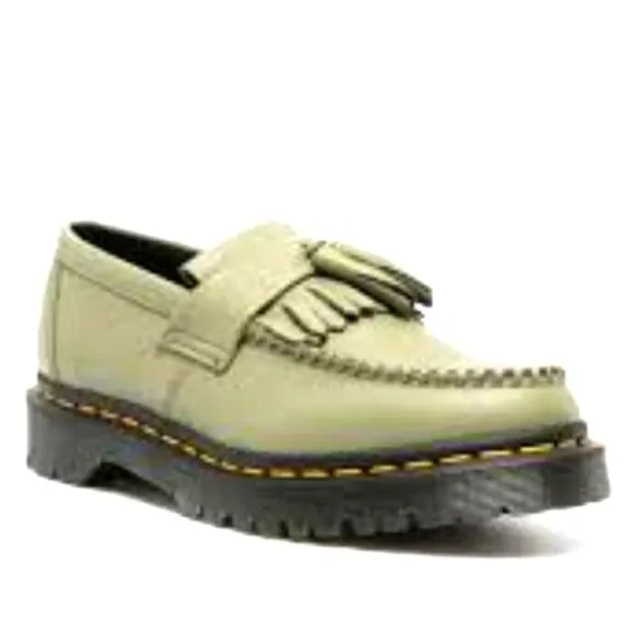 BRAND NEW DR MARTENS ADRIAN TASSEL  DETAILED LOAFERS